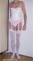 sissybloke_male_maid_0008